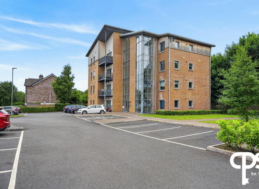 100 The Rose Garden, Dunmurry, Belfast, BT17 9GY