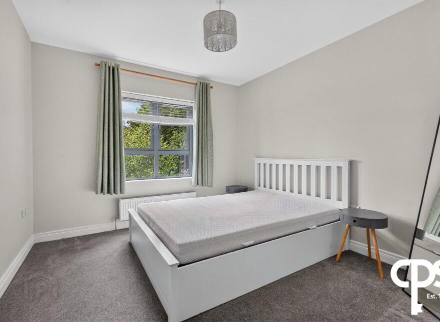 100 The Rose Garden, Dunmurry, Belfast, BT17 9GY