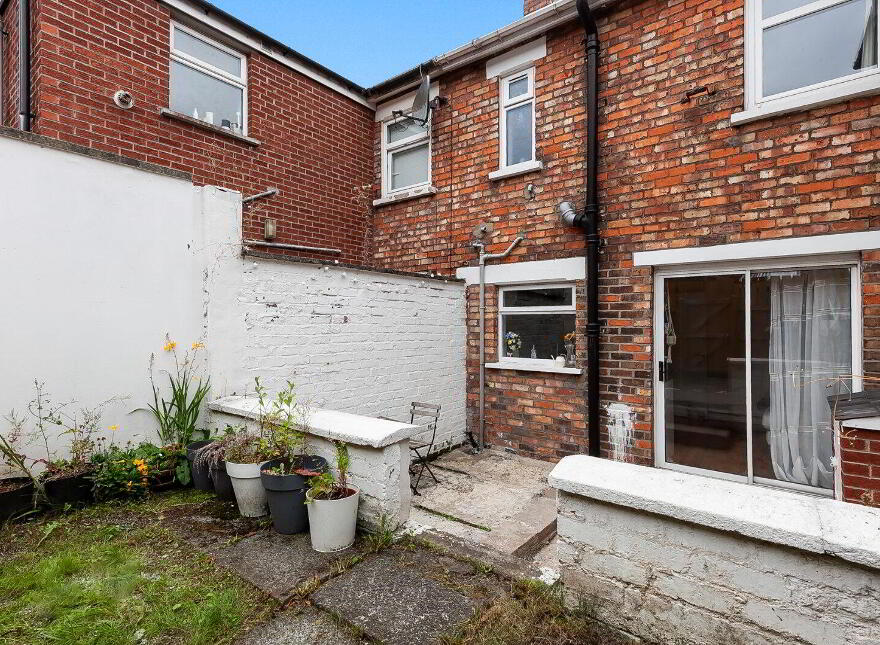 28 Ava Drive, Belfast, BT7 3DW
