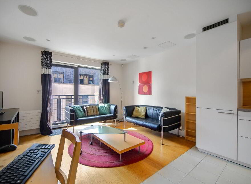 63 Custom House Residence, 4 Ulster Street, Belfast, BT1 3EW