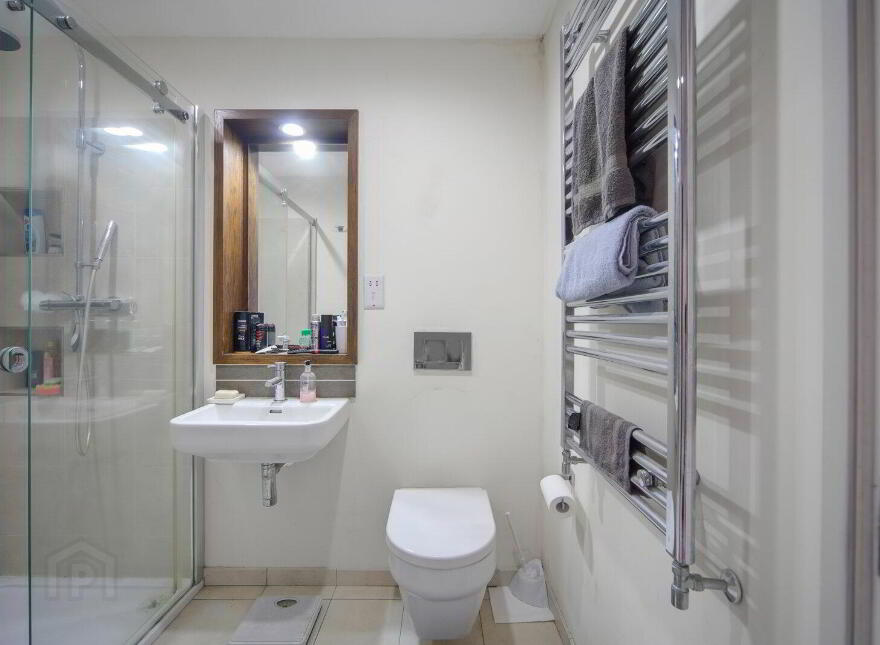 63 Custom House Residence, 4 Ulster Street, Belfast, BT1 3EW