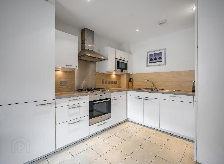 63 Custom House Residence, 4 Ulster Street, Belfast, BT1 3EW