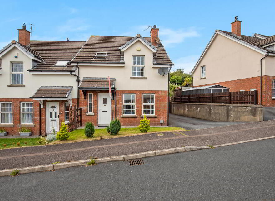 24 Larksborough Avenue, Newtownards, BT23 8SU
