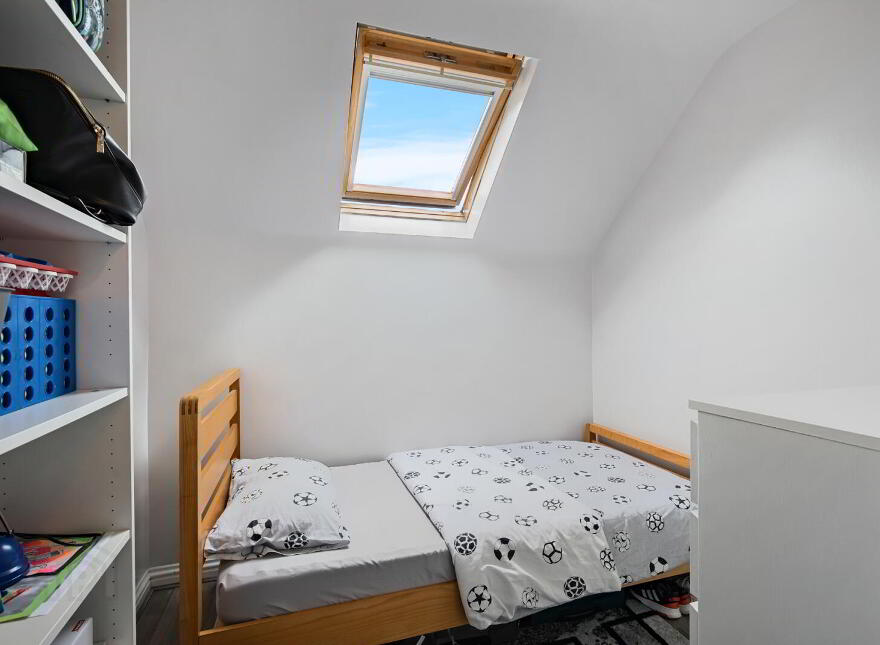 24 Larksborough Avenue, Newtownards, BT23 8SU