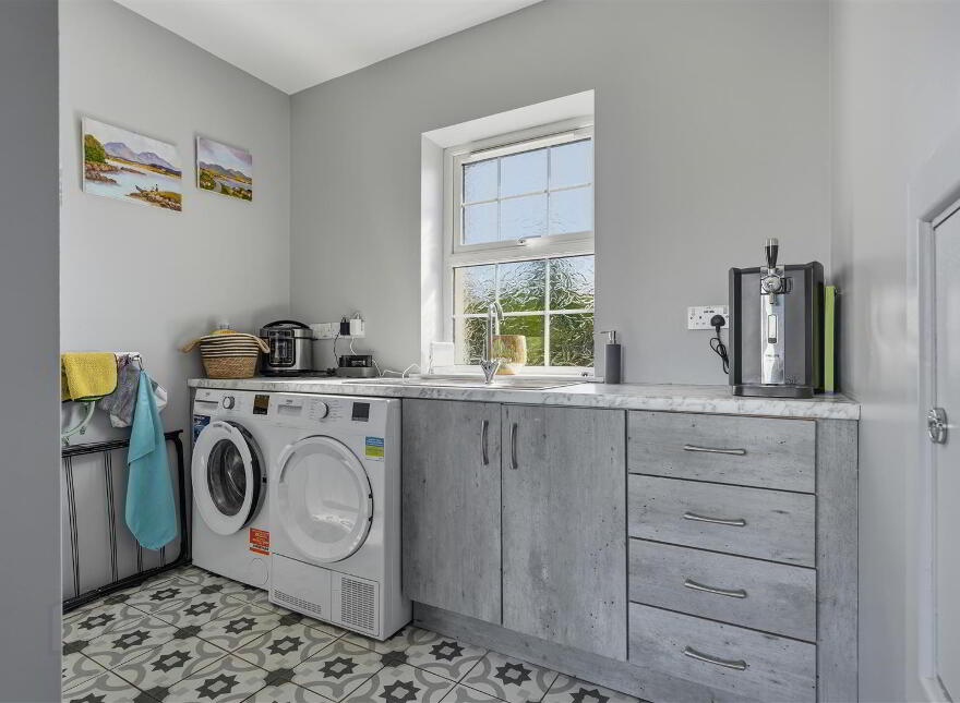 26 Lisnataylor Road, Nutts Corner, Crumlin, BT29 4TD
