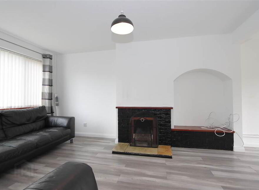 39 Dickson Park, Ballygowan, BT23 6JB