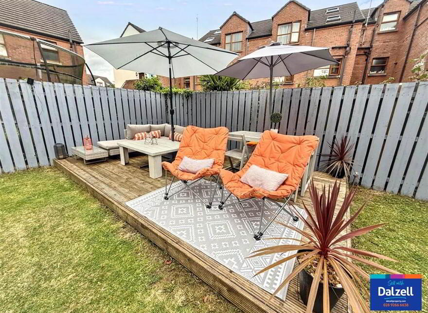 52 Redwood Grove, Dunmurry, Belfast, BT17 9RN
