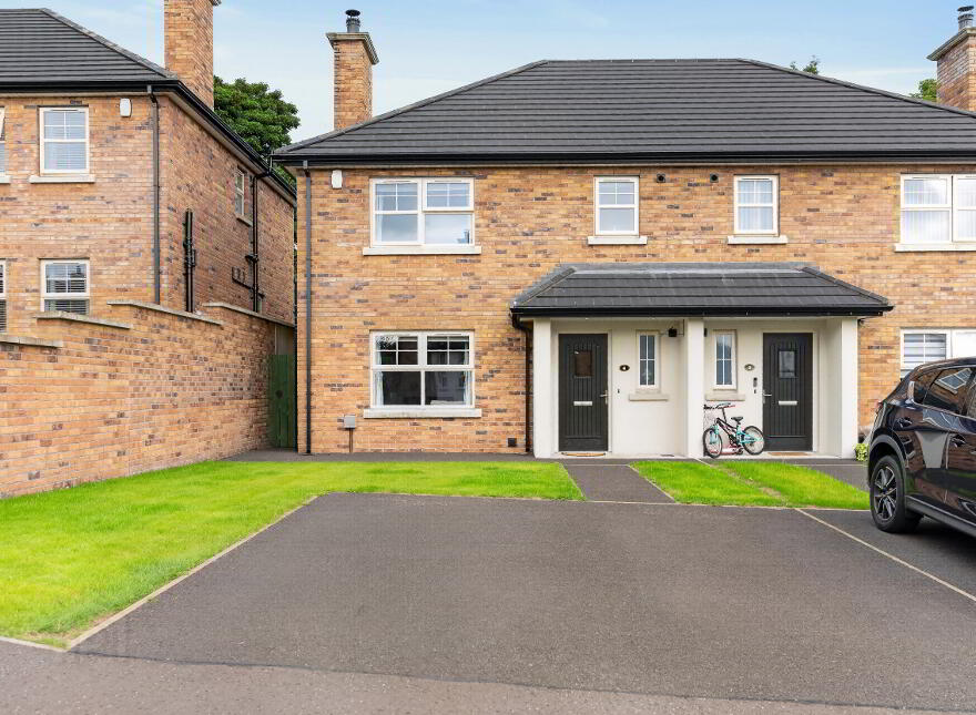 4 Carnwood Hall, Ballymena, BT43 5FJ
