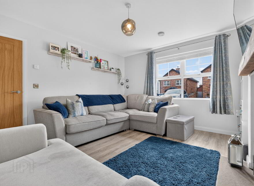 4 Carnwood Hall, Ballymena, BT43 5FJ
