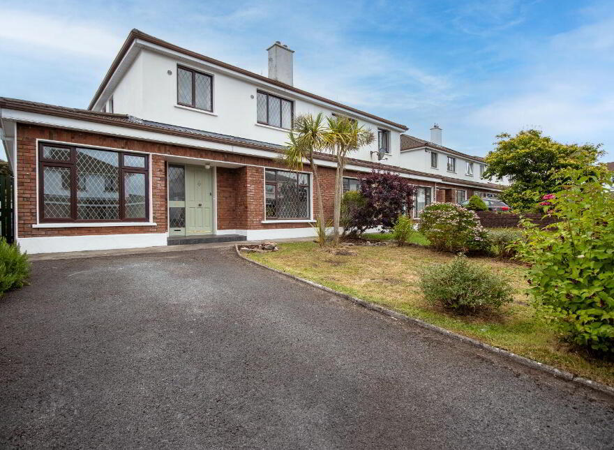 106 Ashleigh Grove, Ballymoneen Road, Knocknacarra, H91P8XV