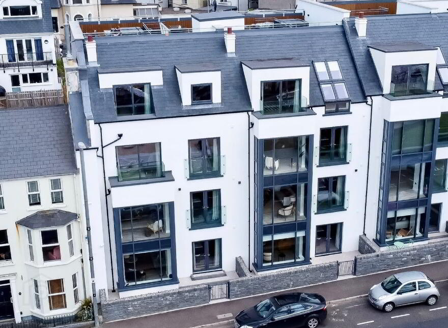 4, 7 Kerr Street, Portrush, BT56 8DG