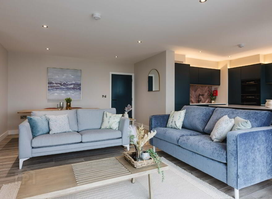 4, 7 Kerr Street, Portrush, BT56 8DG