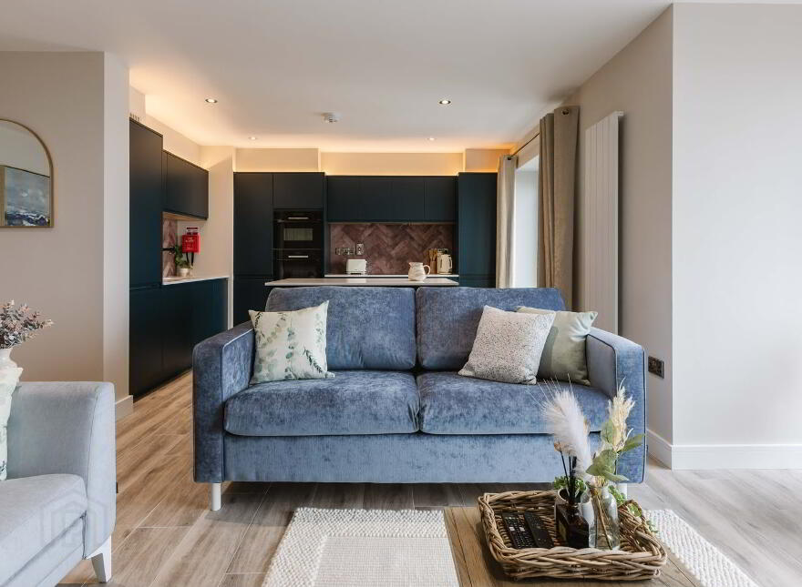 4, 7 Kerr Street, Portrush, BT56 8DG