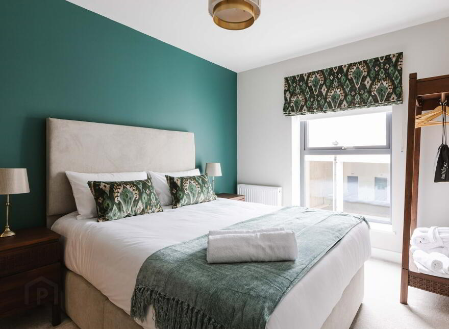 4, 7 Kerr Street, Portrush, BT56 8DG