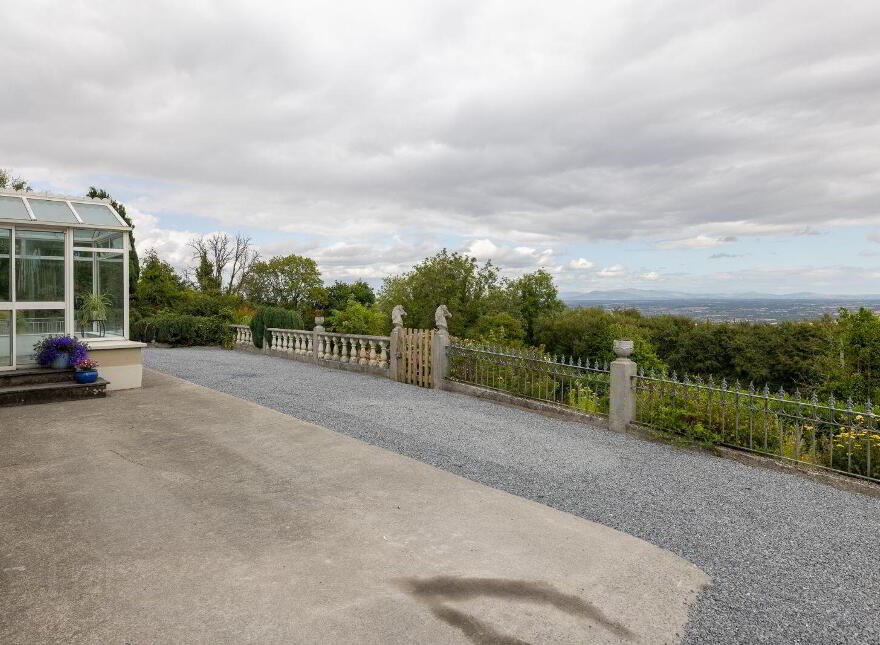 Woodview House, Clogrennane, Cloydah, R93W0V8