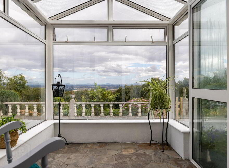 Woodview House, Clogrennane, Cloydah, R93W0V8