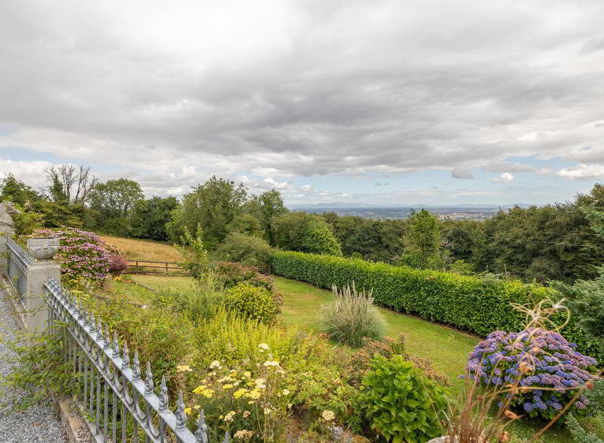 Woodview House, Clogrennane, Cloydah, R93W0V8