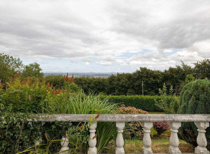 Woodview House, Clogrennane, Cloydah, R93W0V8