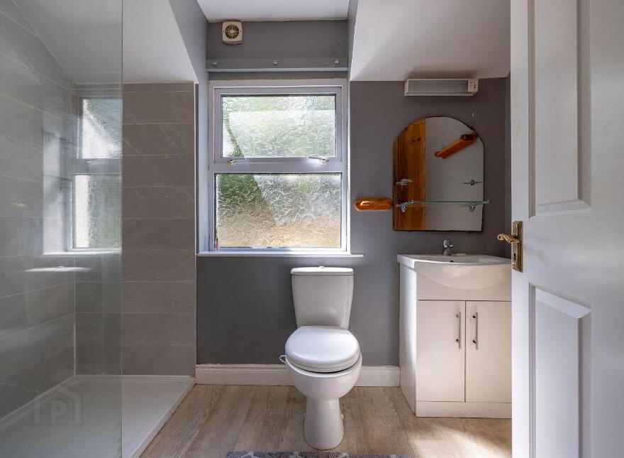 Woodview House, Clogrennane, Cloydah, R93W0V8