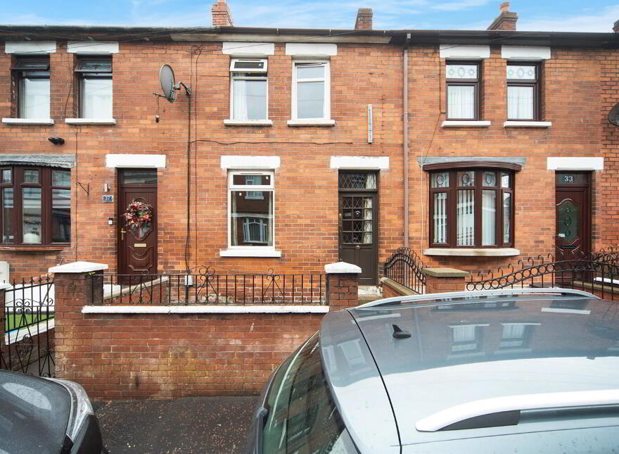 35 Iveagh Parade, Belfast, BT12 6AZ