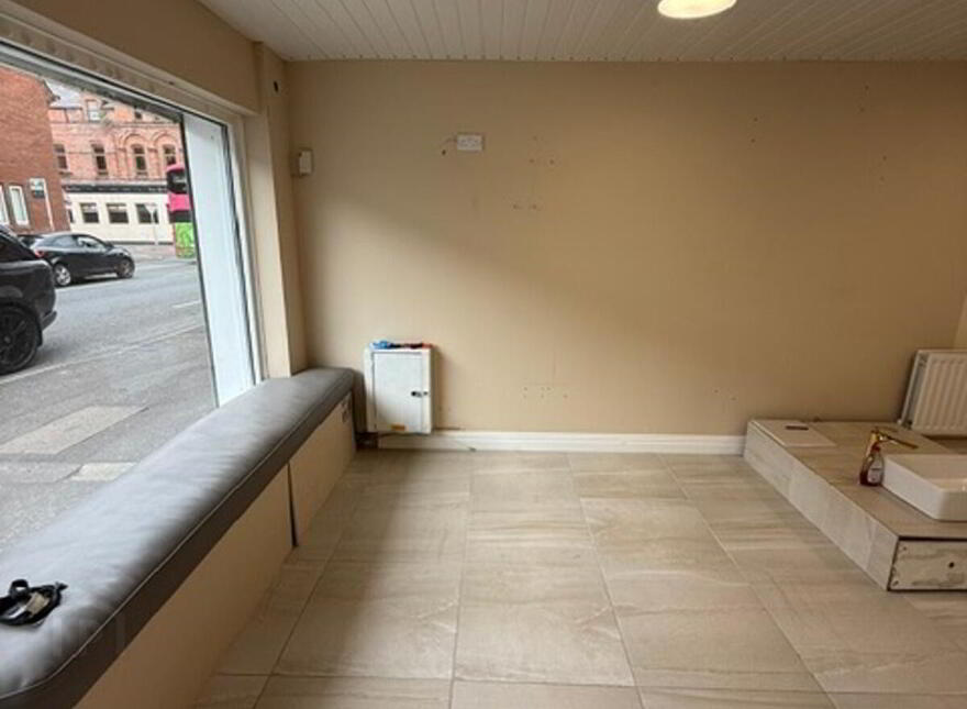 254 Shankill Road , (, Ground Floor Unit ), Belfast, BT13 2BL