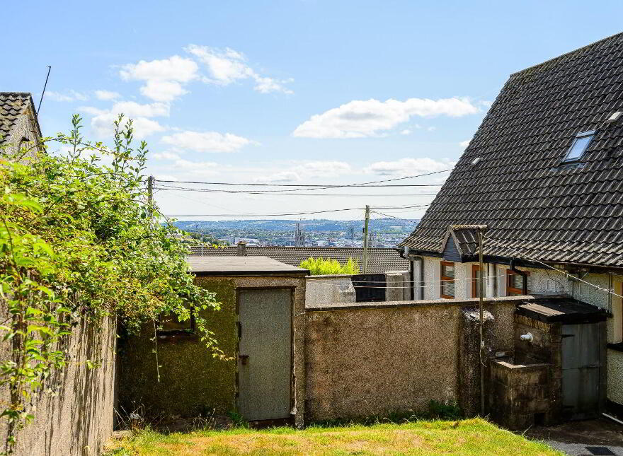 8 Inniscarra Road, Fairhill, T23H9F3