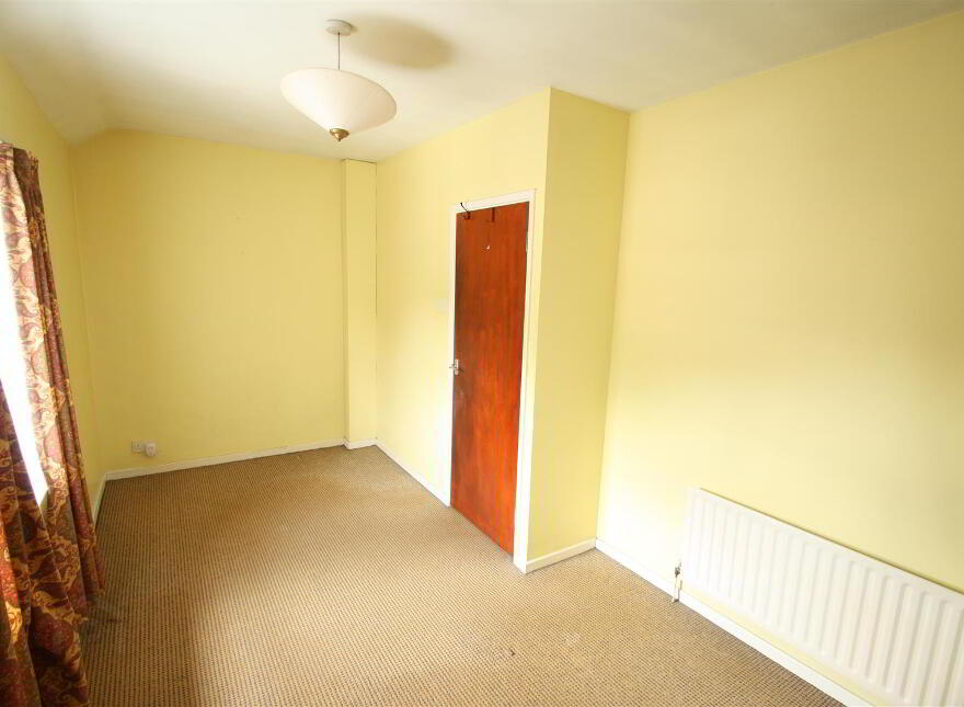 39 Belfast Road, Ballynahinch, BT24 8DZ