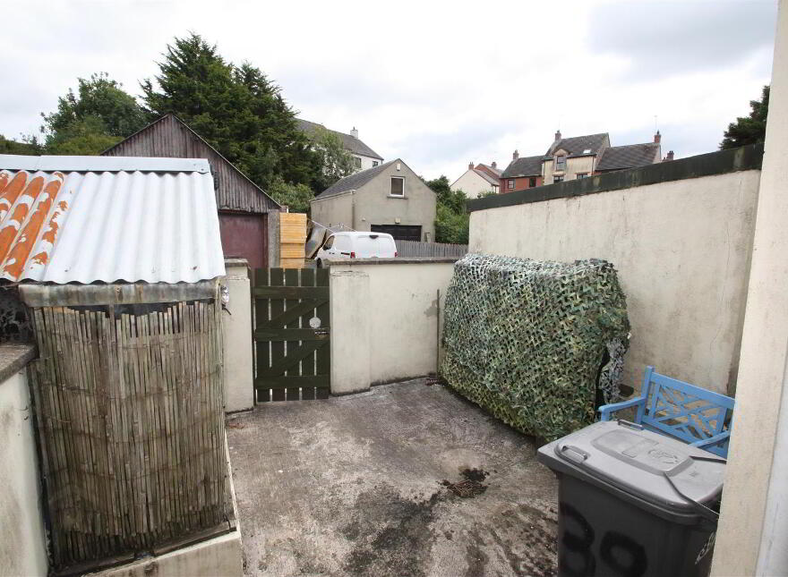 39 Belfast Road, Ballynahinch, BT24 8DZ