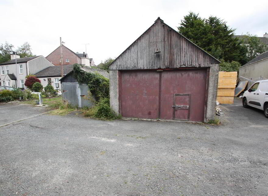 39 Belfast Road, Ballynahinch, BT24 8DZ