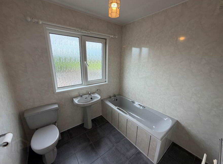 66 Bay Road, Larne, BT40 1DG