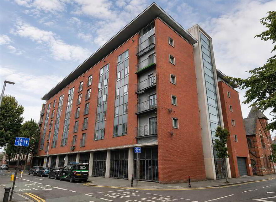 16 City Gate, Sussex Place, Belfast, BT2 8LN