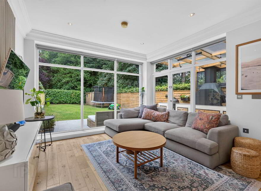 52 Castlehill Road, Belfast, BT4 3GP