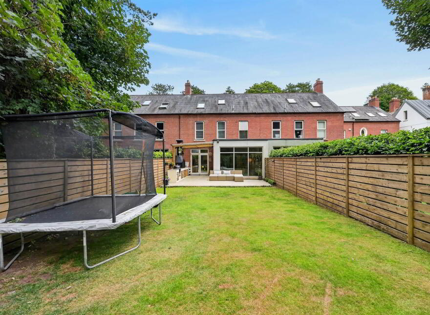 52 Castlehill Road, Belfast, BT4 3GP
