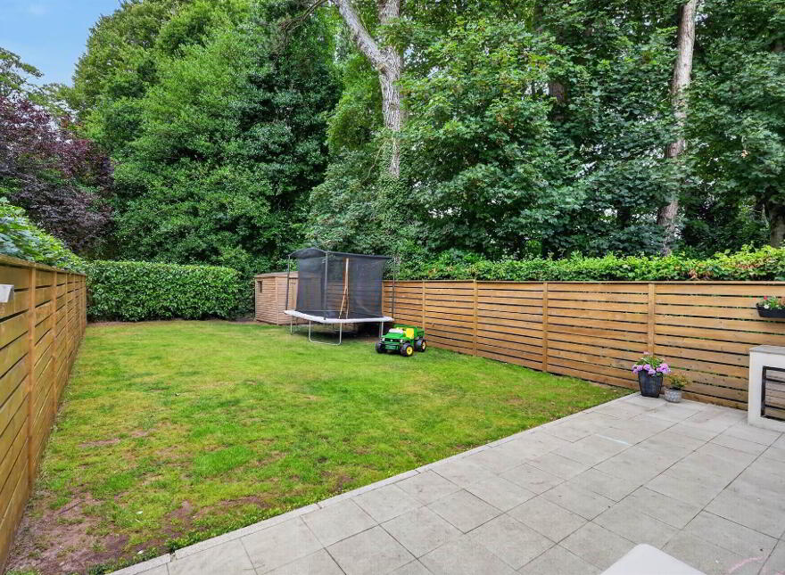 52 Castlehill Road, Belfast, BT4 3GP