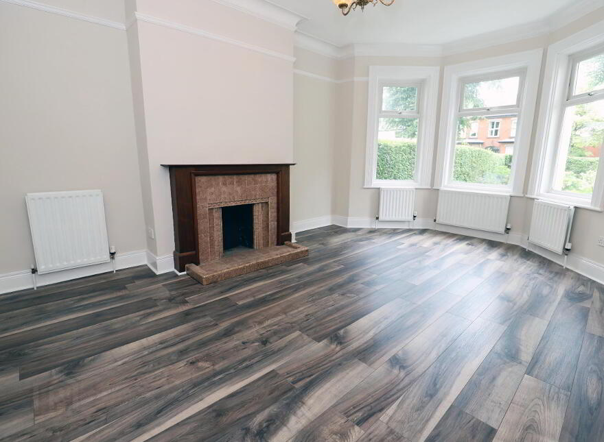 22 Eastleigh Drive, Belfast, BT4 3DX
