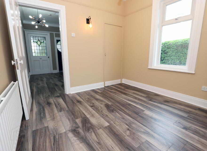 22 Eastleigh Drive, Belfast, BT4 3DX