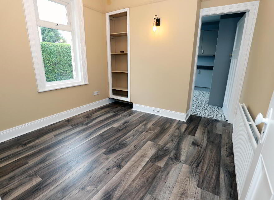 22 Eastleigh Drive, Belfast, BT4 3DX