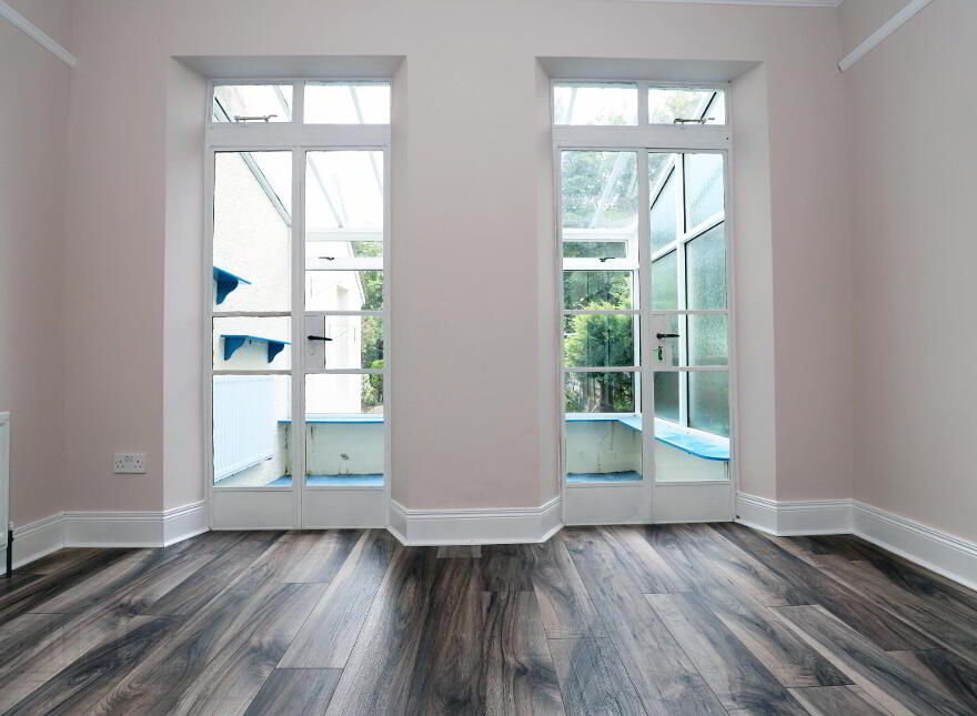22 Eastleigh Drive, Belfast, BT4 3DX