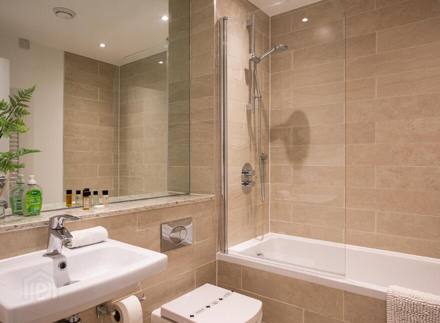 Serenity, Portland 88, Belfast, BT7 2EB