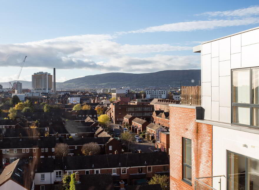 Serenity, Portland 88, Belfast, BT7 2EB