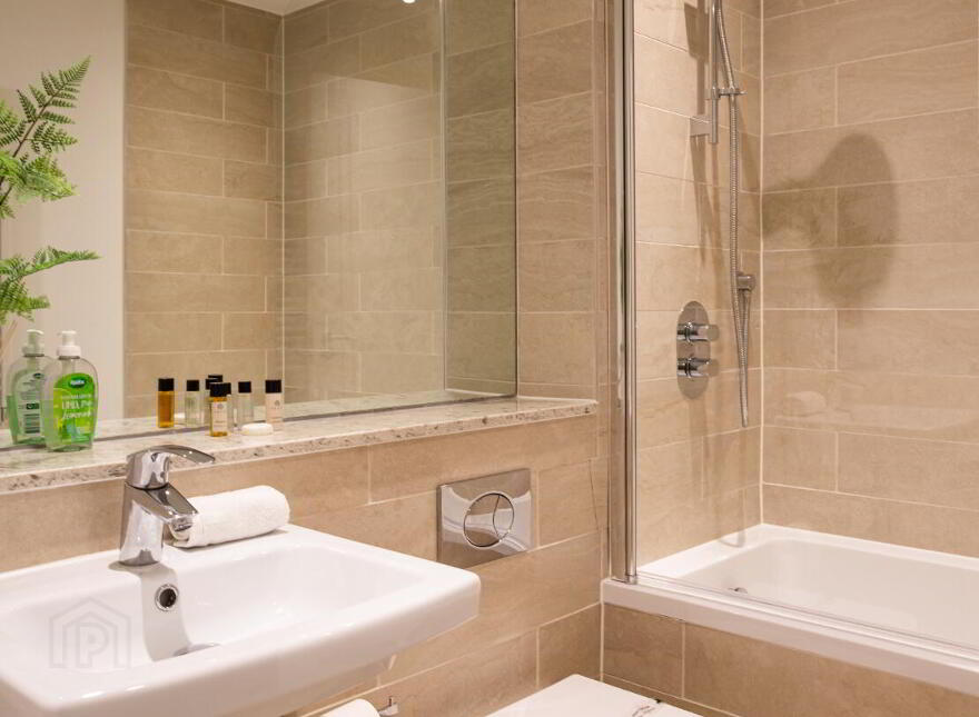 Serenity, Portland 88, Belfast, BT7 2EB