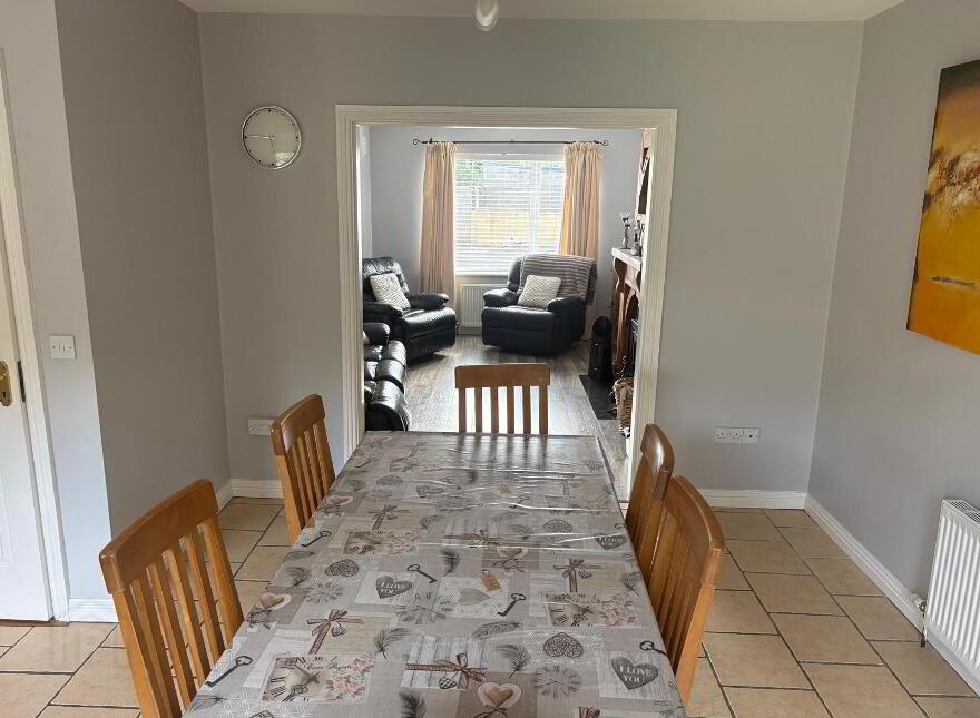 Castle Court, Dromahair, F91AE6A