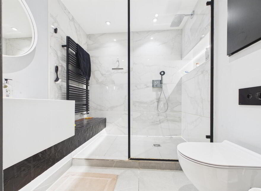 Apt 33 FX, 14-18 Montgomery Street, Belfast, BT1 4NX