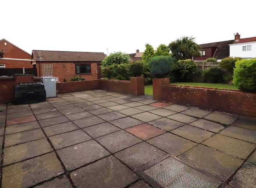 10 Rathmore Avenue, Benson Street, Lisburn, BT28 2AL