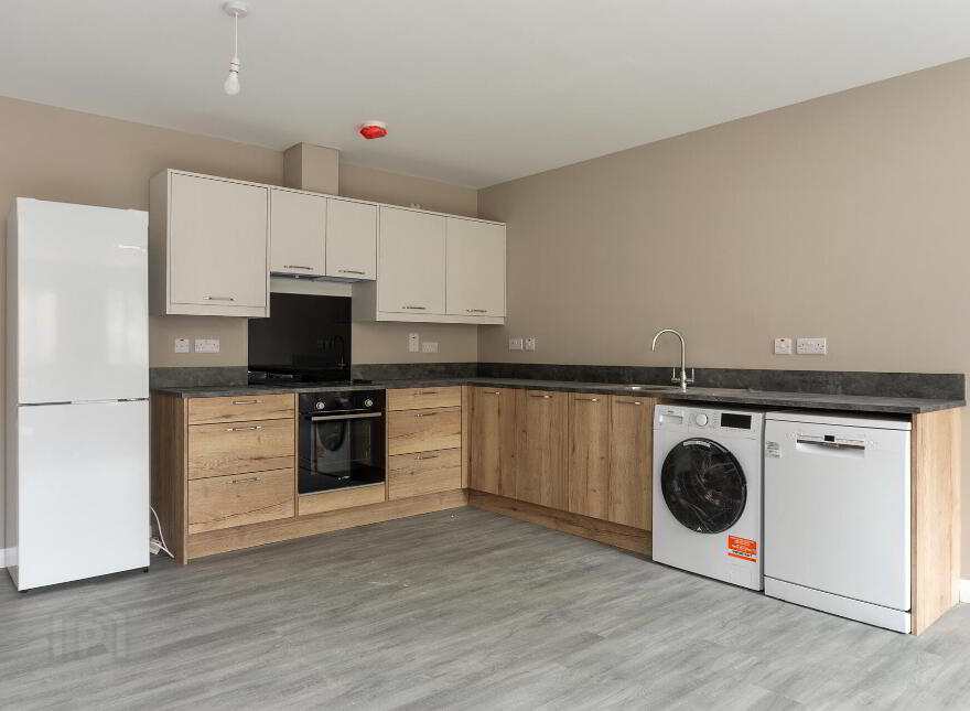 Apt 4 Moat House, 971-973 Upper Newtownards Road, Dundonald, Belfast, BT16 1RL