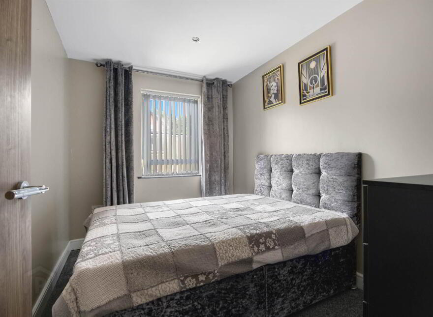 Apt 2 Belmore Place, 137 Upper Newtownards Road, Ballyhackamore, Belfast, BT4 3HX