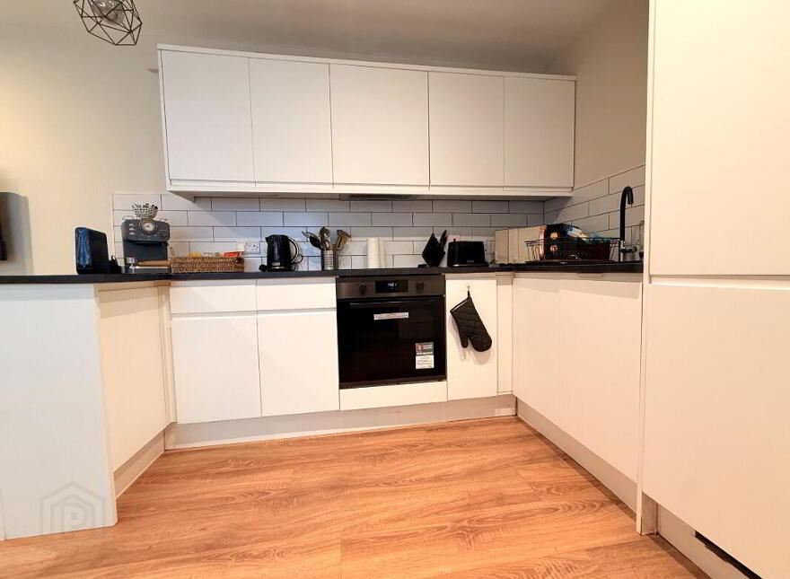 Apt 2, 17 Camden Street, Belfast, BT9 6AT