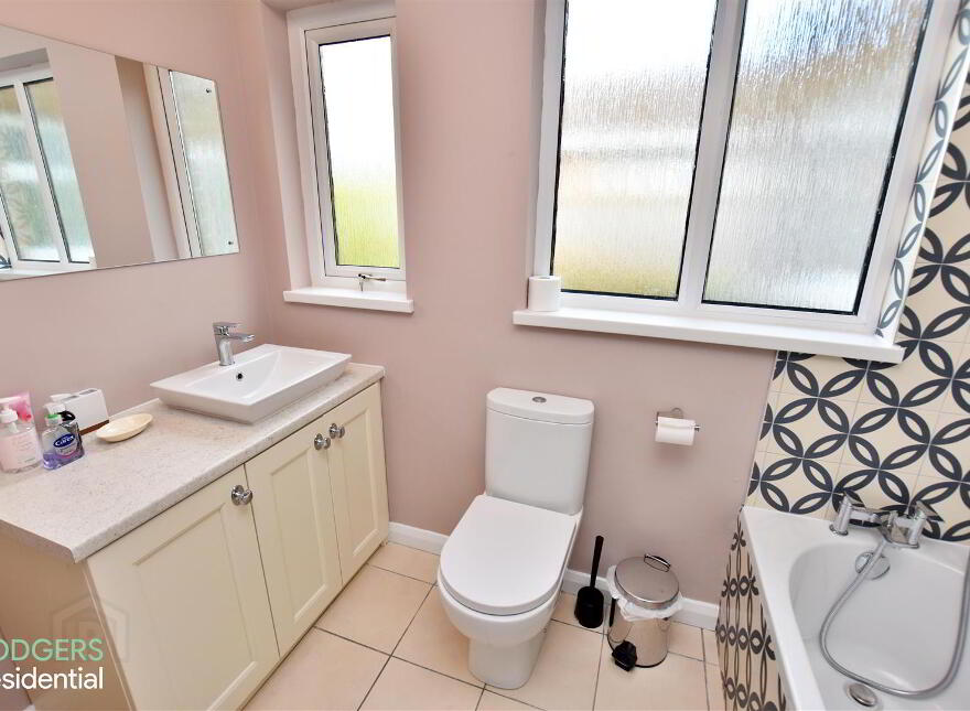 21 Carolsteen Avenue, Helens Bay, Bangor, BT19 1LJ