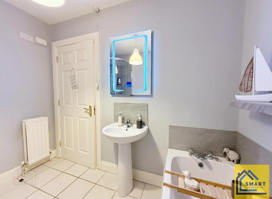 Apt 11, Lancasterian Court, The Back Lane, Carrickfergus, BT38 7FF