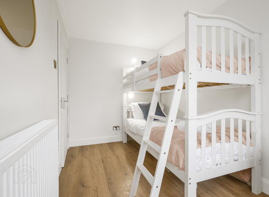 B, 17 Portmore Road, Portstewart, BT55 7BE